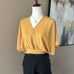 Kimono sleeve tie back blouse